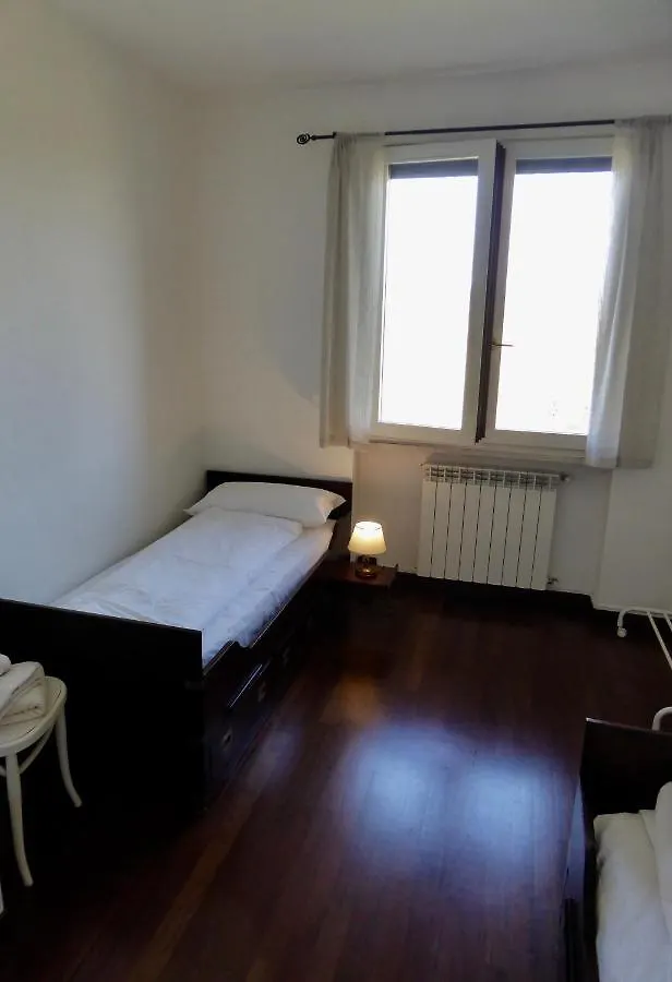 בית נופש הוילה סאן מרטינו דלה באטאגליה Casa Marele